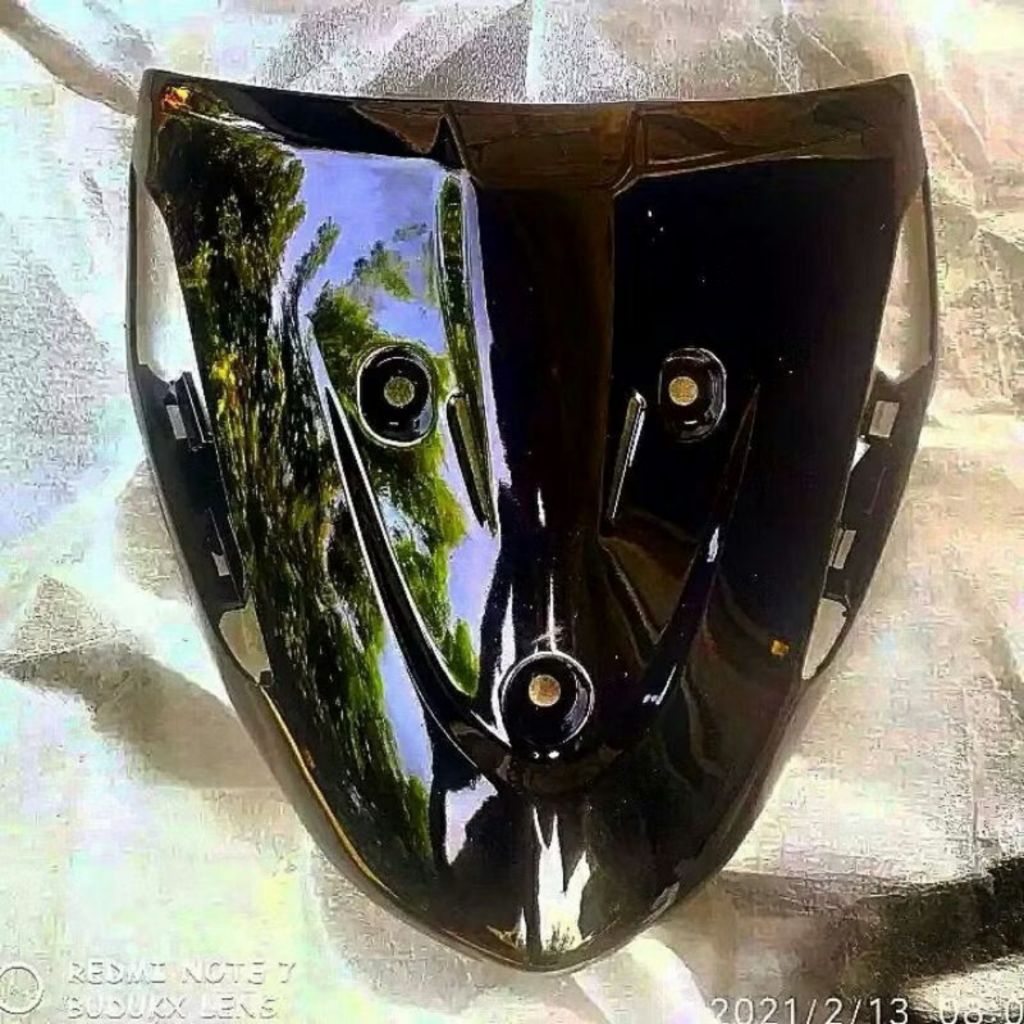 Panel dasi tameng depan suzuki smash new smash new warna hitam