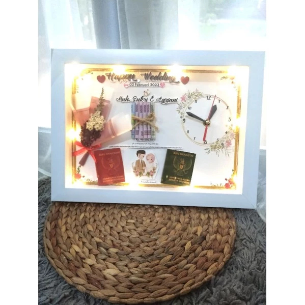 LANGSUNG JADI Kado Nikahan/Wedding/Mahar/Walimatul Ursy/JAM/Bingkai 3D Premium/Pigura/35x25/Figura