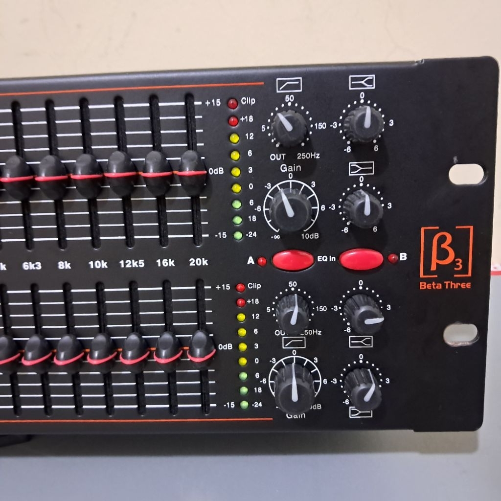 Equalizer Beta 3 / Beta three 2231 / Equalizer original