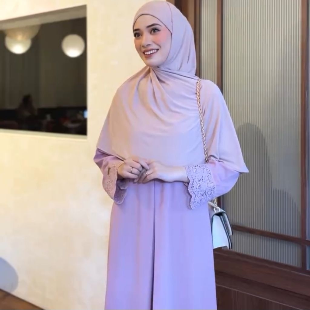 TUBITA - Meena Lace Abaya - NEW