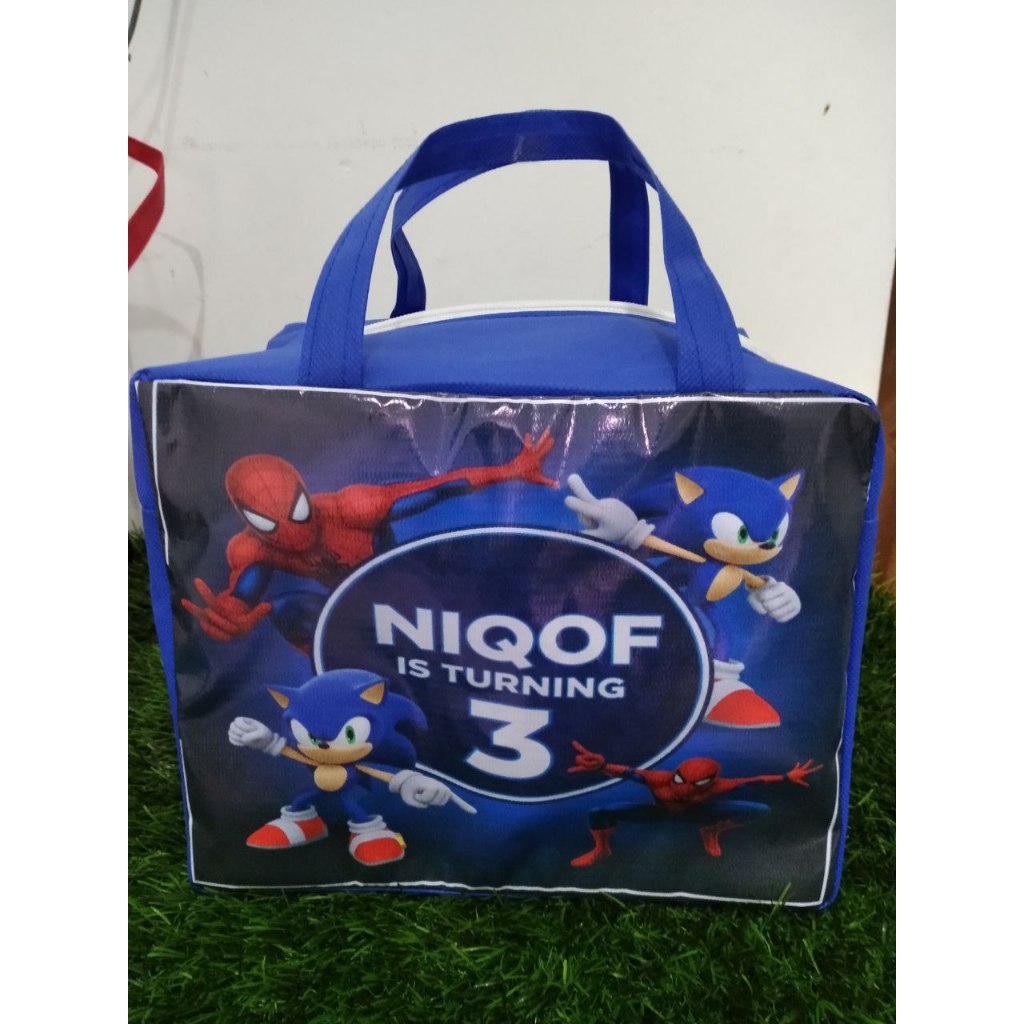 

Tas ultah resleting ukuran 25x13x20/ Tas ulang tahun resleting/ Goodiebag ultah