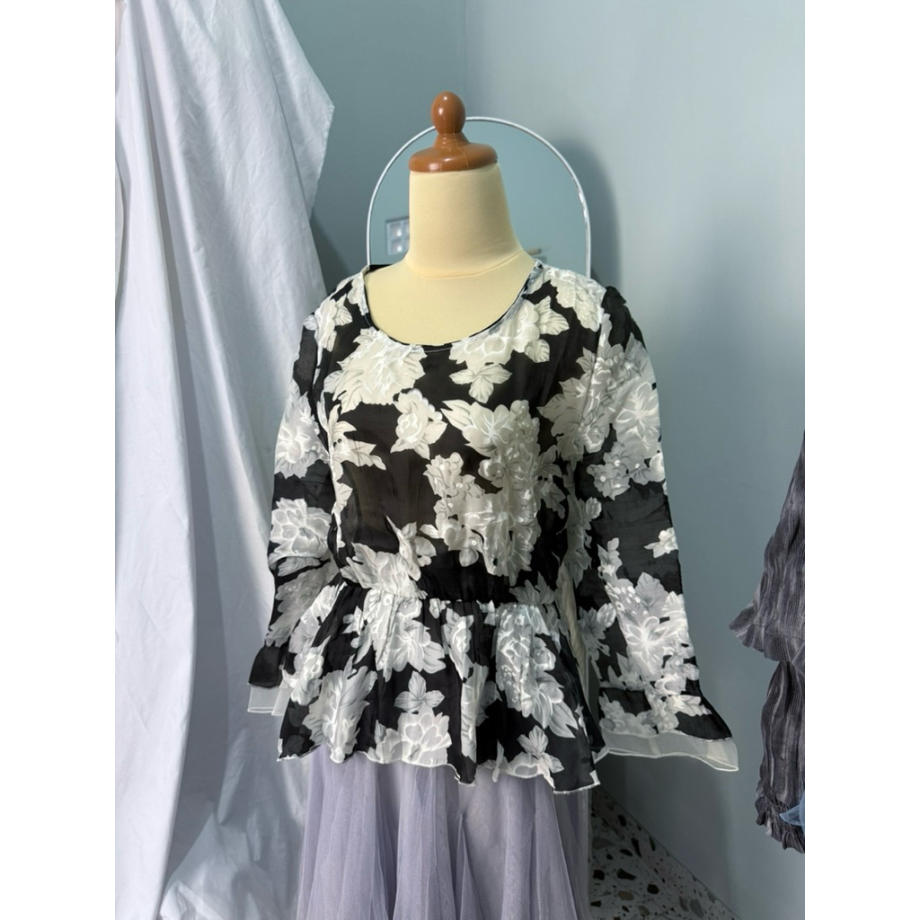 blouse floral bunga sifon katun murah kemeja blouse hitam putih korea jepang china dress gaun