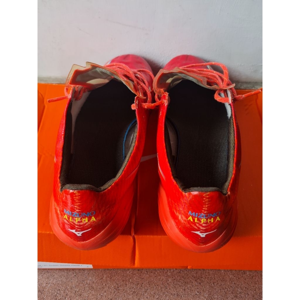 Sepatu Bola Mizuno Alpha Original Vietnam size 40 (insole 25,5 cm)