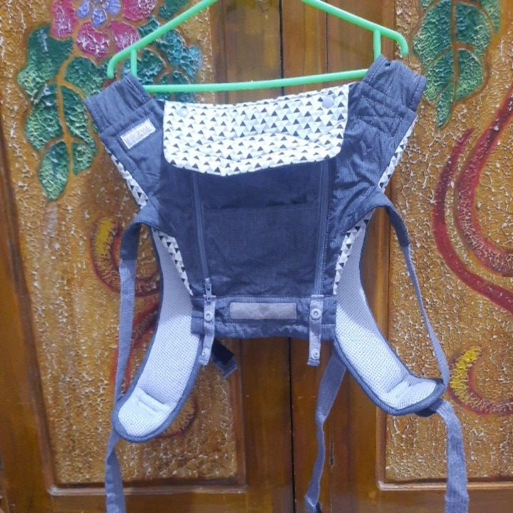 Atasan hipseat pognae no. 5