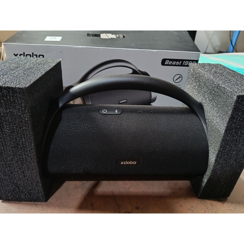 XDOBO BEAST 1982 + Karaoke. Second spt baru