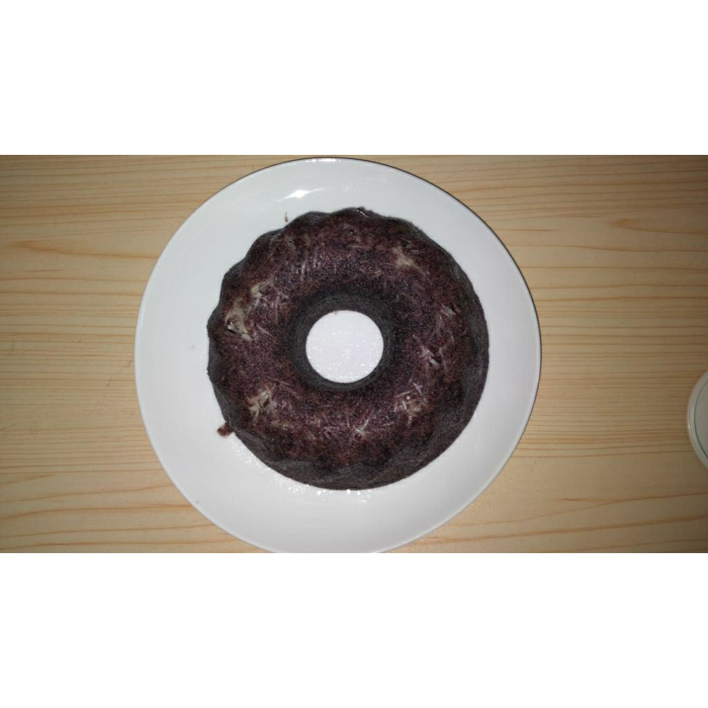 

Bolu ketan hitam keju lumer
