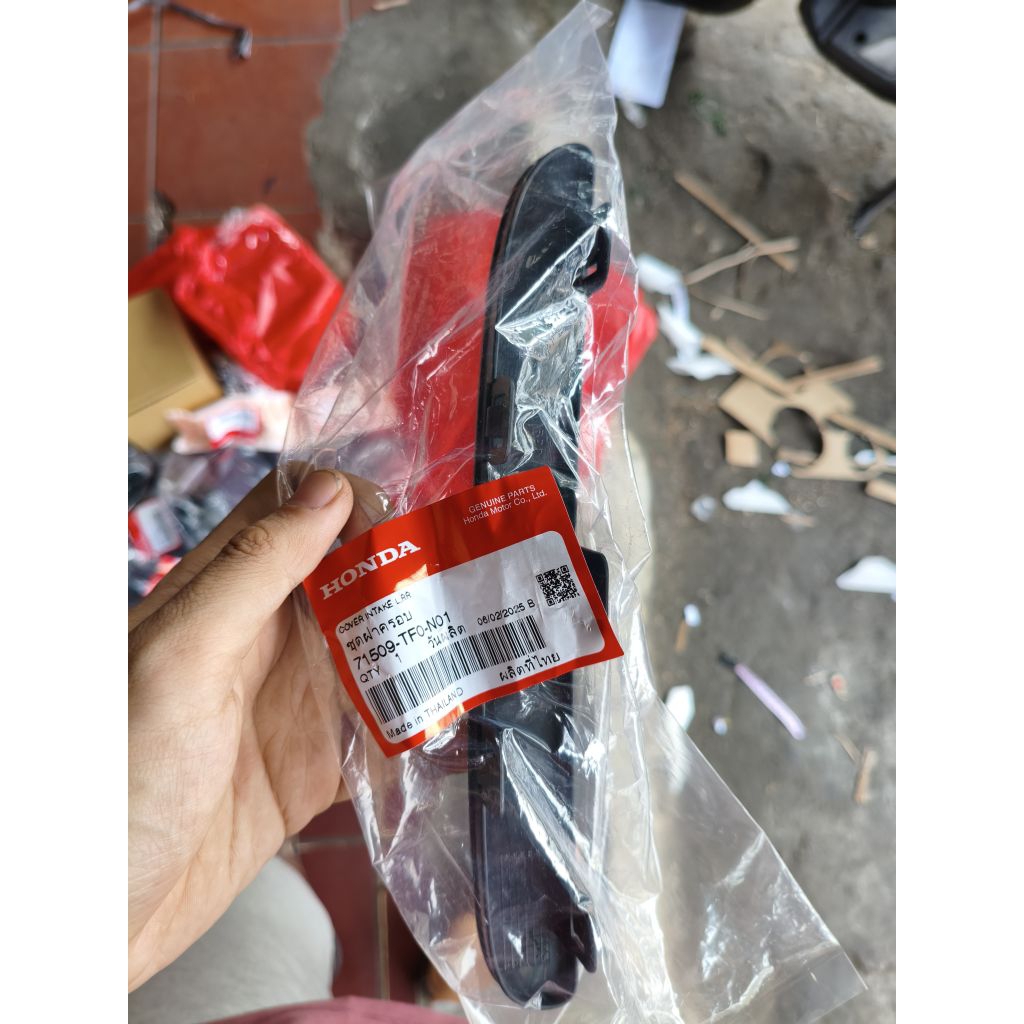 Tutup Cover Kisi Kisi Garnis Garnish Intake Bumper Bemper Belakang Honda Jazz RS GE8 2008 2009 2010 