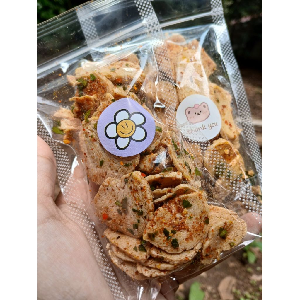 

Basreng pedas daun jeruk kemasan 100 gram renya kriuk baso goreng