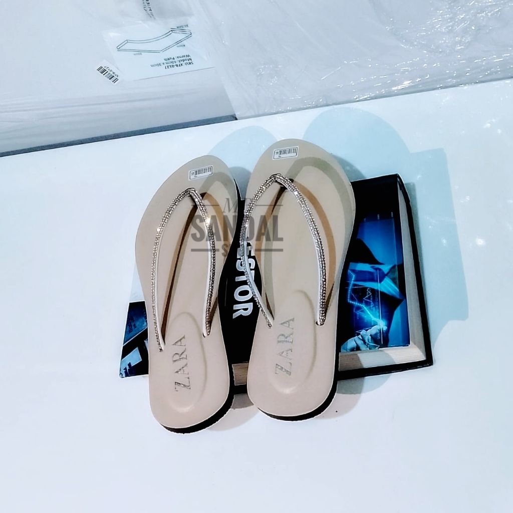 Sandal Jepit Wanita Zara Tali Full Mutiara Sandal Jepit Wanita Motif Zara anti slip Terbaru