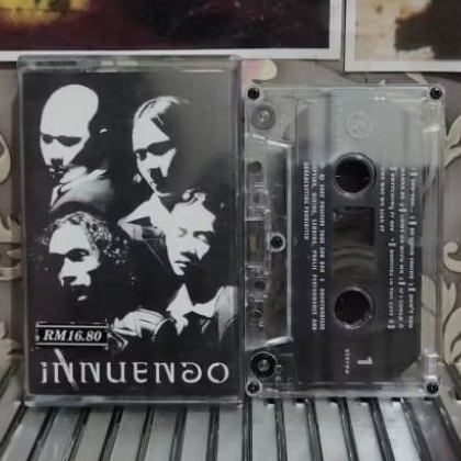 kaset pita INNUENDO / INNUENDO