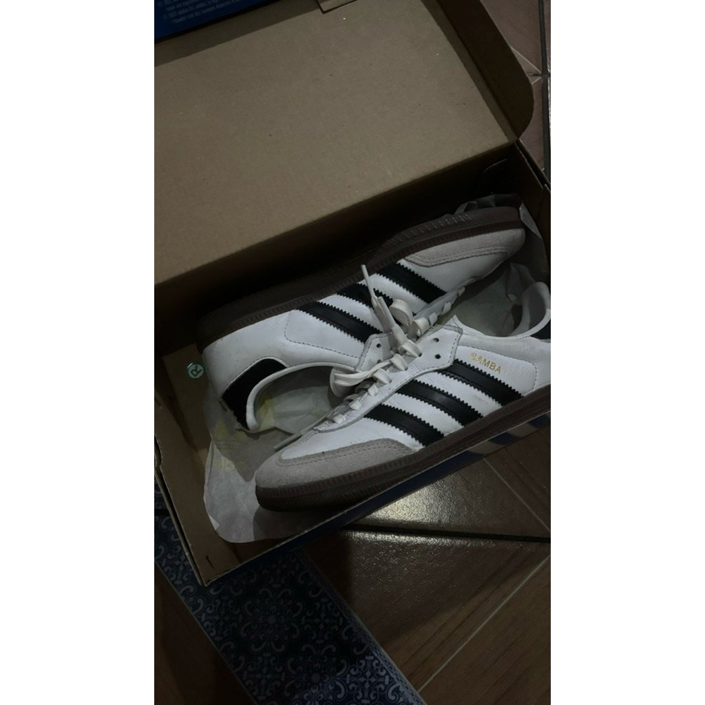 Sepatu Adidas Samba ORIGINAL Foot locker (insole: 22,5 cm)