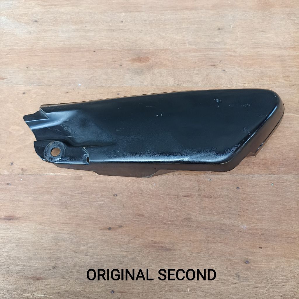Cover Body Box Kiri Honda Astrea Grand Bulus Black Impresa Sabit Original Second