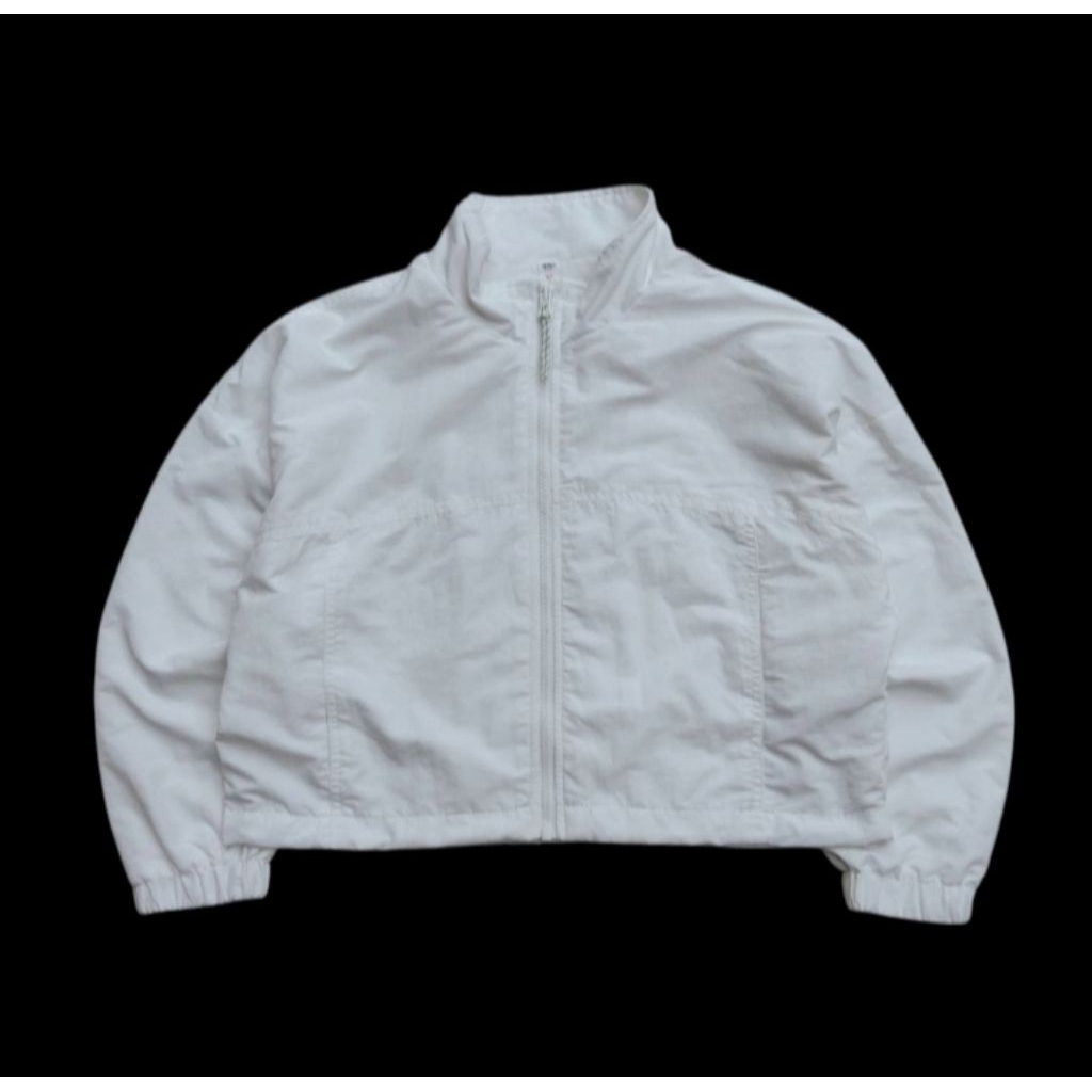 SPAO kids jacket crop women windbreaker running size 140  fit 9 - 11 th (P44xL54)