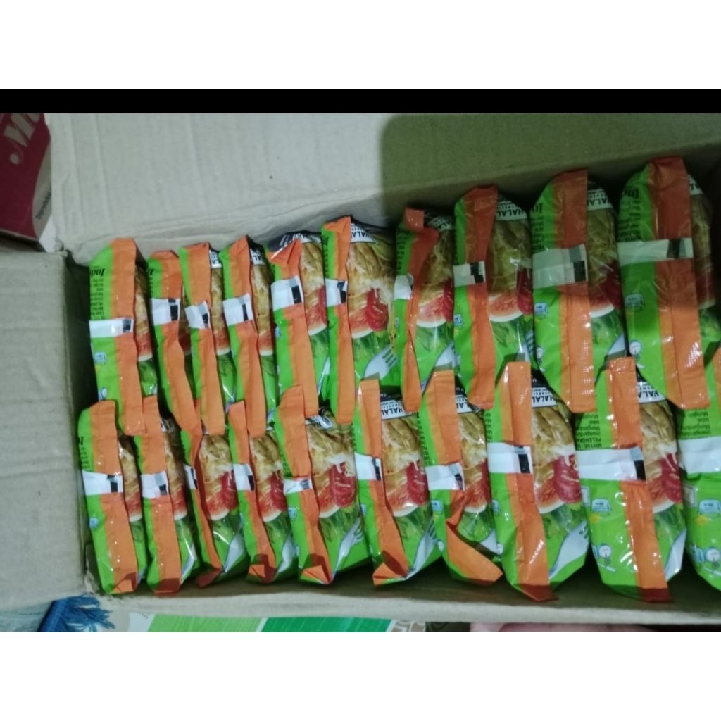 

indomie soto spesial isi 10pcs paling murah
