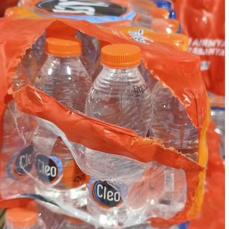 

CLEO air Murni 220ml isi 24 botol [satu krat]
