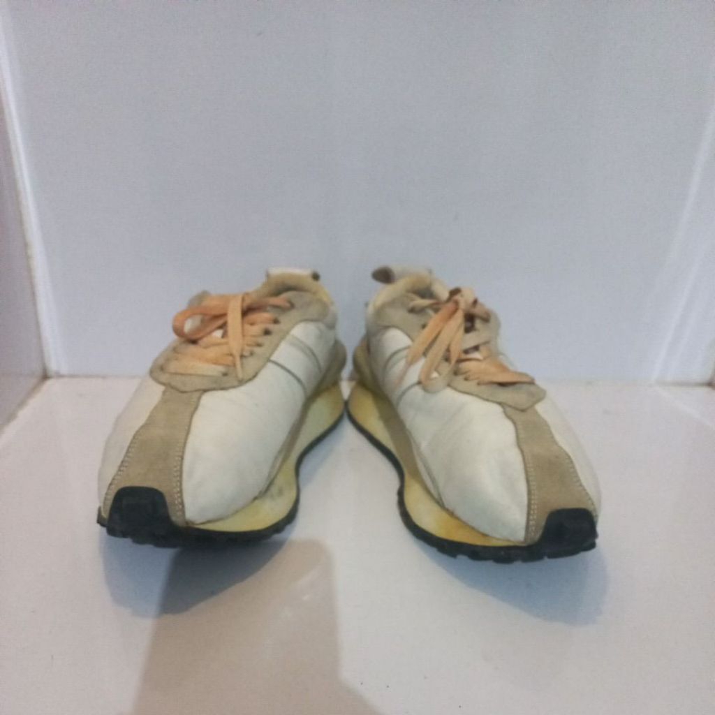 sepatu sneakers sport italy Lanvin sz.42 cakep!!