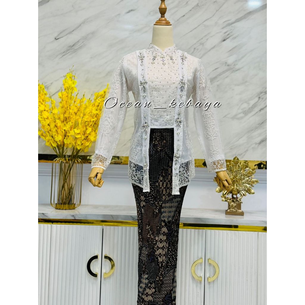 Kebaya Kutubaru Brokat Tile Modern / Kebaya Adat Karnaval  / Kebaya Adat Jawa / Kebaya Kartini Payet