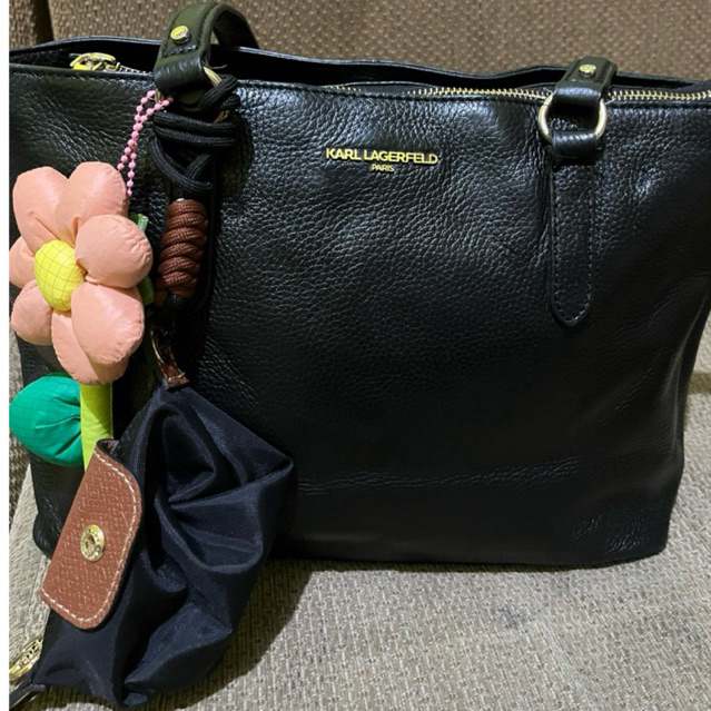 Preloved Tas karl lagerfeld paris 100% ori good condition kulit asli