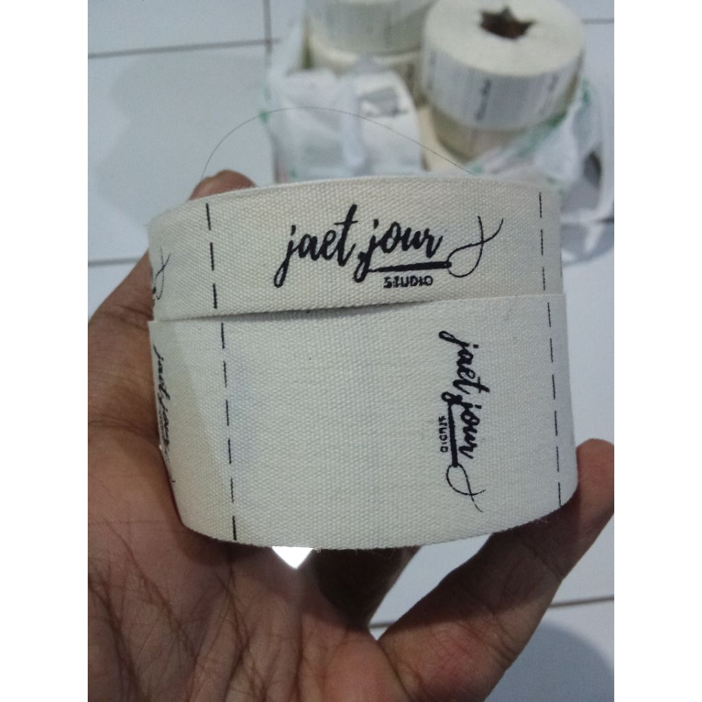 

Label Baju / Label Hijab / +Cutting