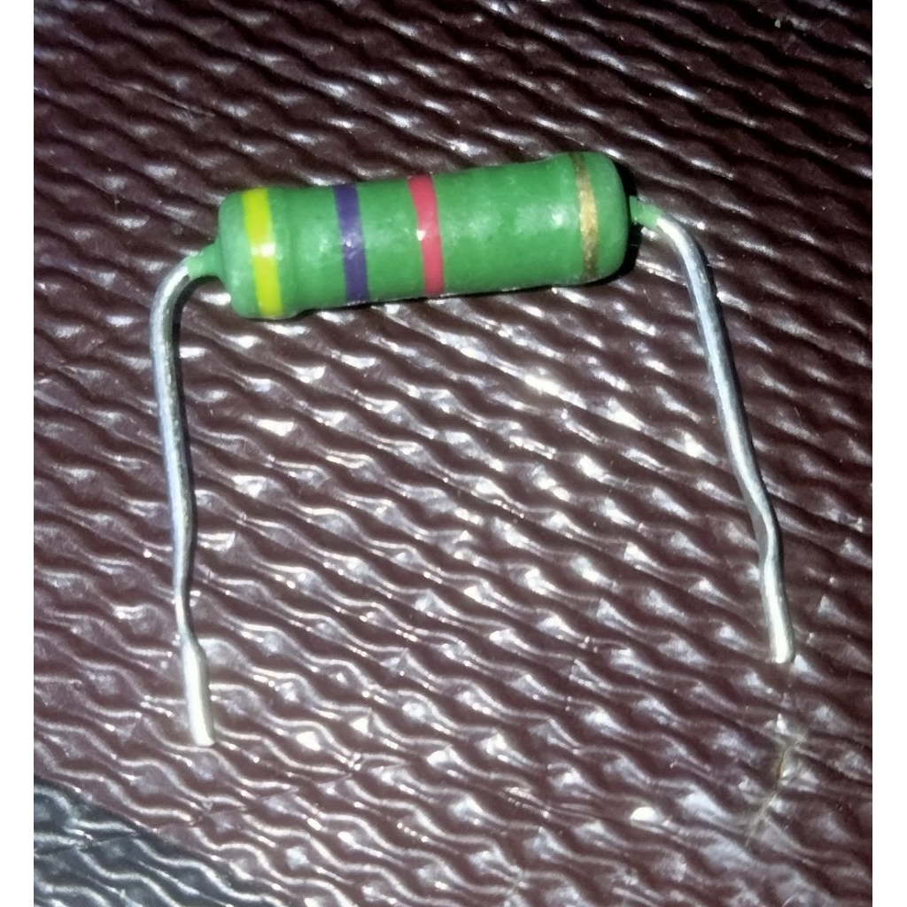 Resistor metal oxied 4k7 3watt Akane ohm (5pcs)