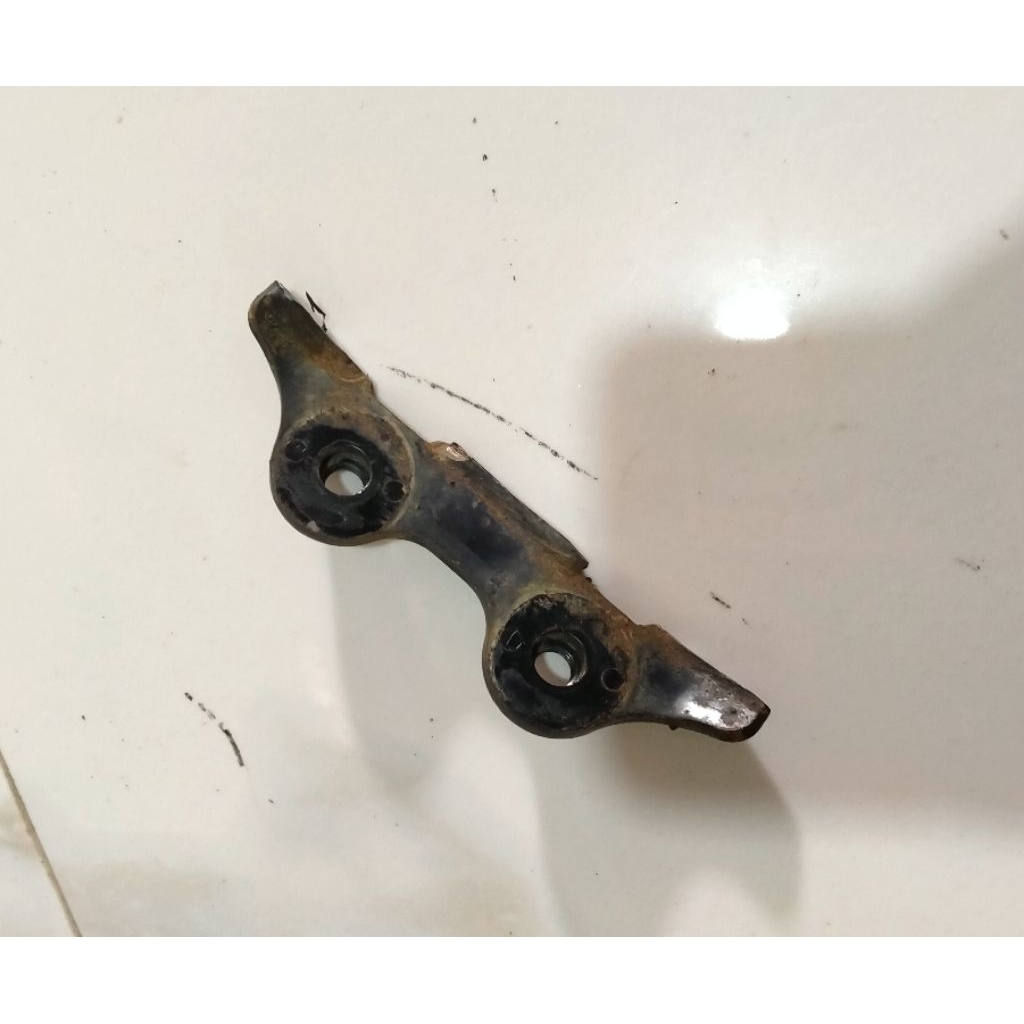 Breket postep belakang satria fu original