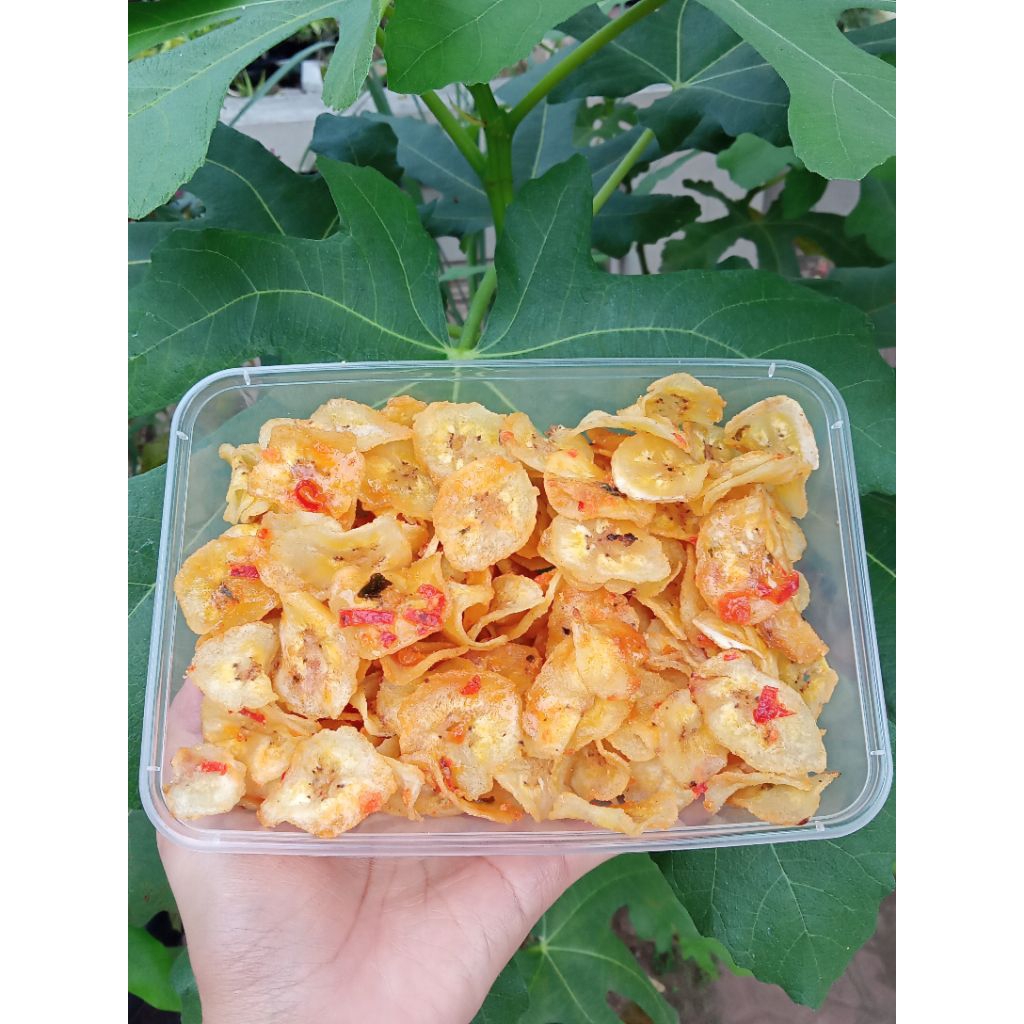 

CEMILAN KERIPIK PISANG PEDAS MANIS Gurih Renyah 650 ml