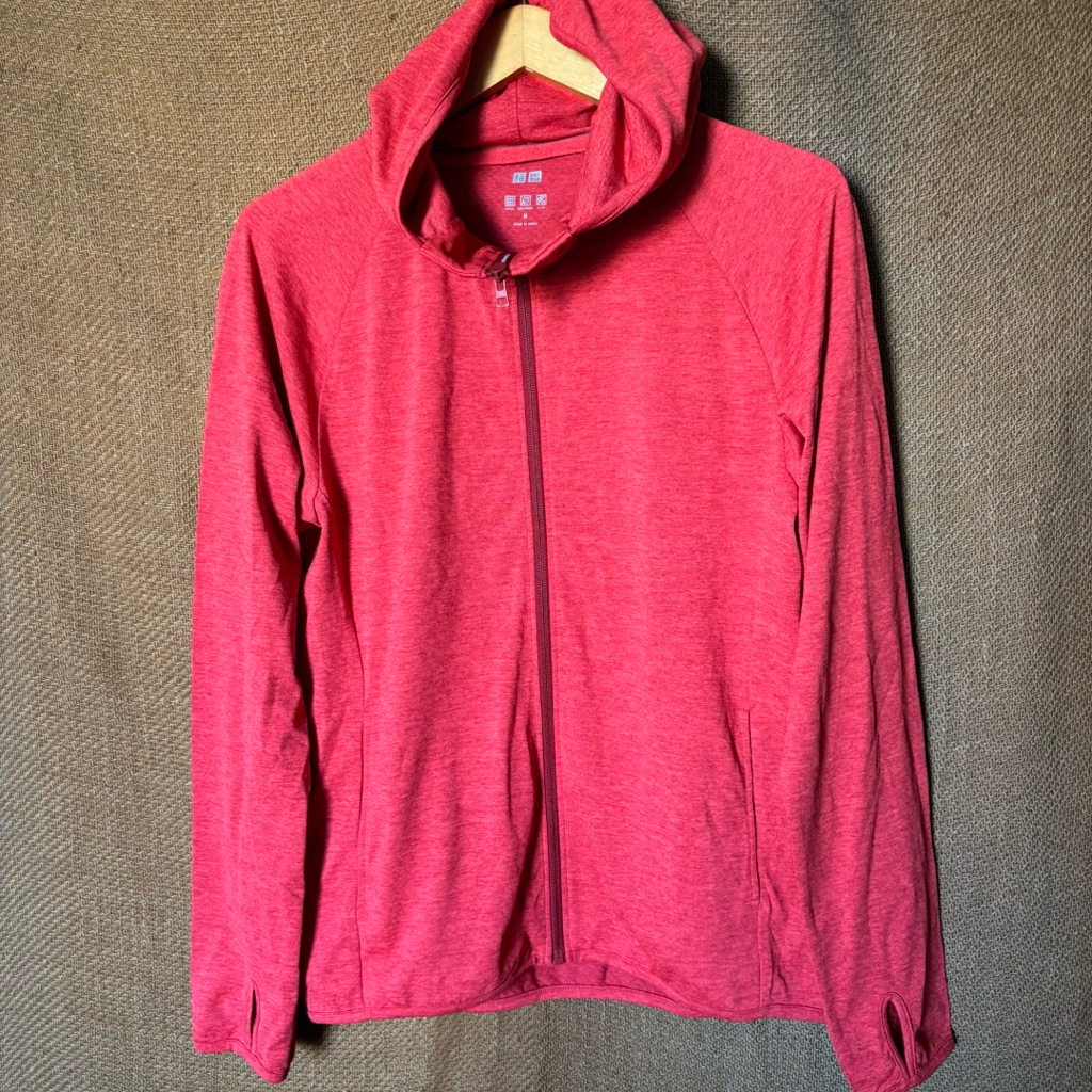 Uniqlo Dry Ex UV Protection Soften Red Jacket Man