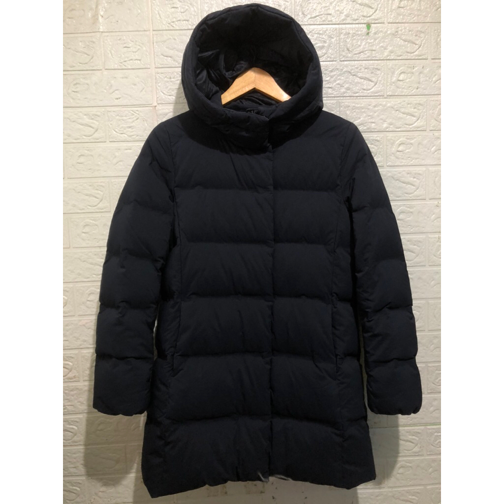 UNIQLO seamless down parka Hoodie long jaket navy
