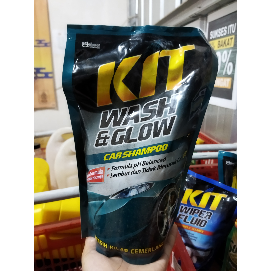 Kit Wash & Glow Car Shampoo / Sampo Mobil Pouch