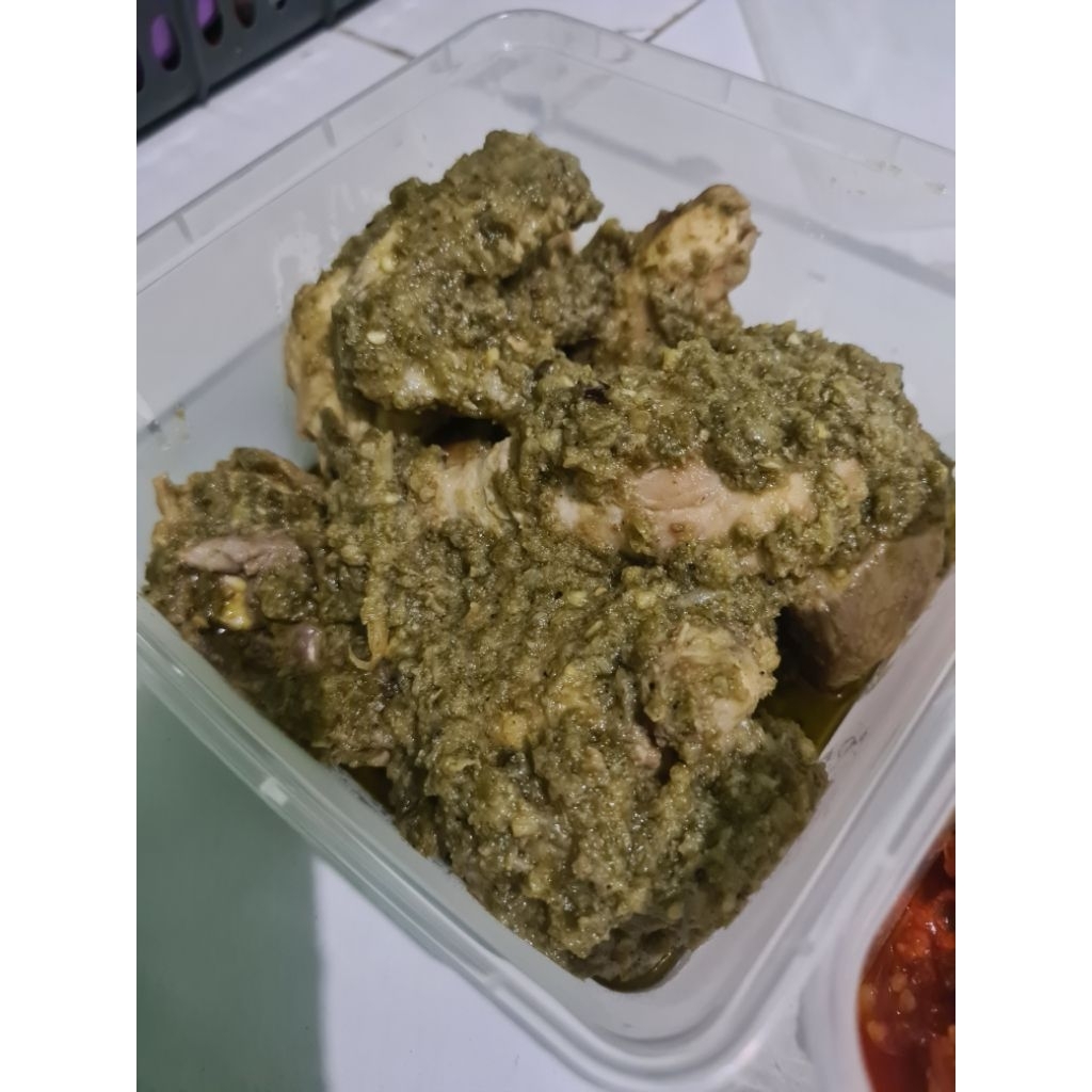 

Ayam Lado mudo