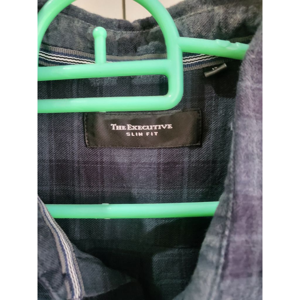 Kemeja Flanel Executive