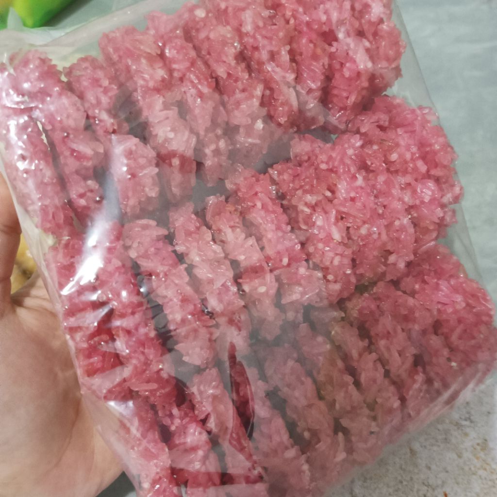 

Rengginang berat 500gr (isi 33pcs)