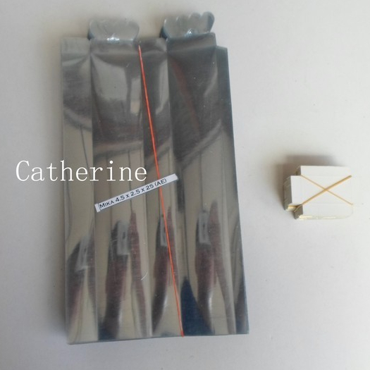 

Kotak Mika 4.5X2.5X25 Alas Emas