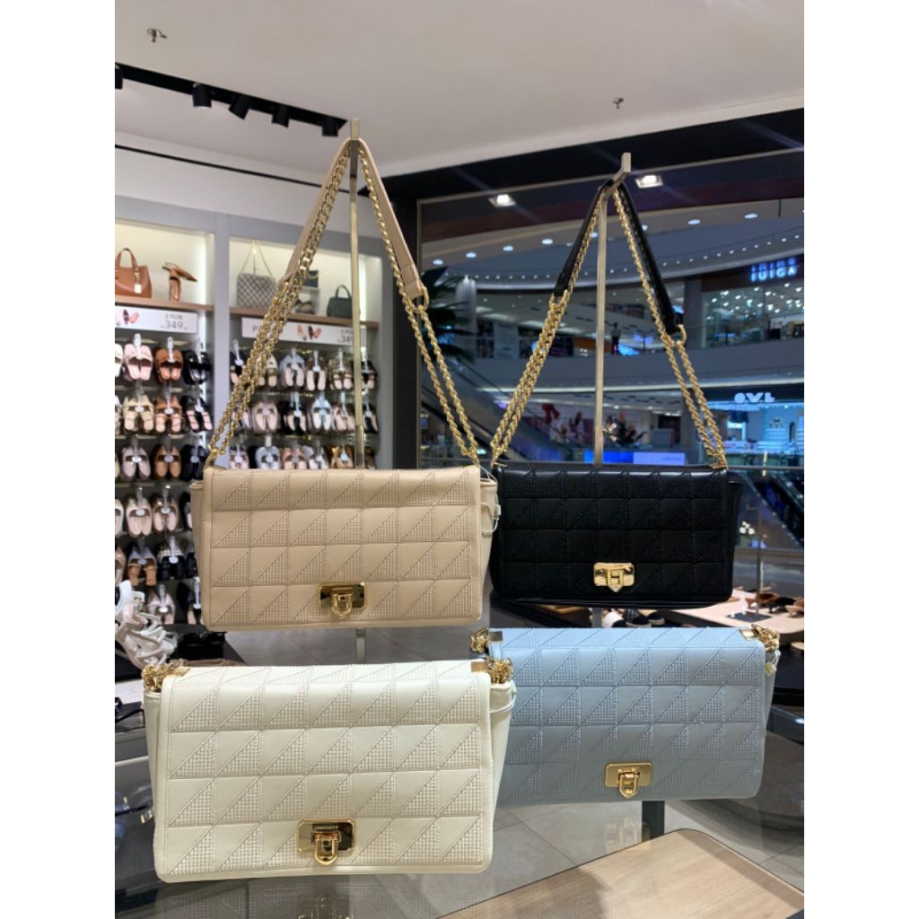 Tas Selempang & Bahu Wanita Urban&Co Castries