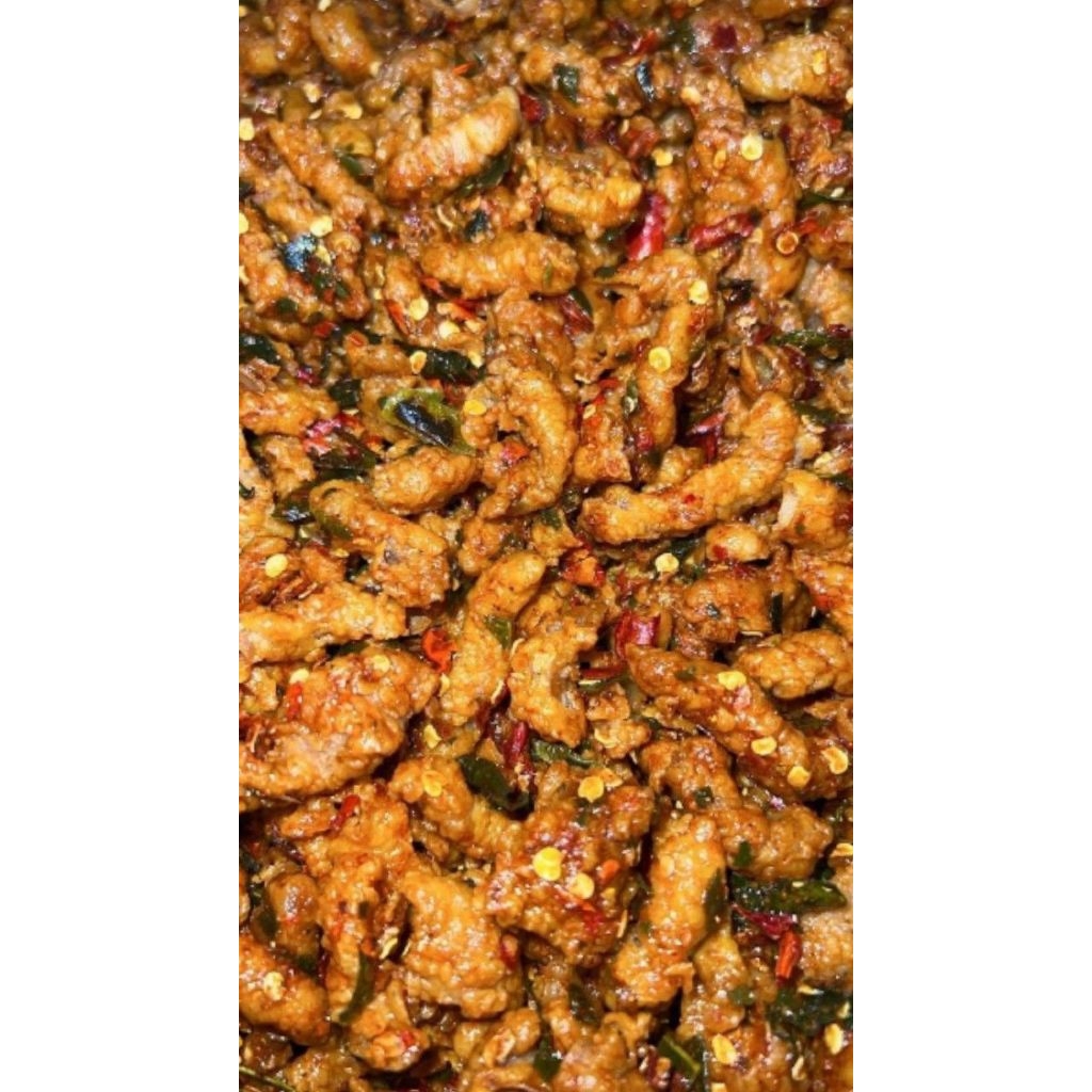 

kripik usus ayam crispy rasa gurih pedas aroma daun jeruk 1kg