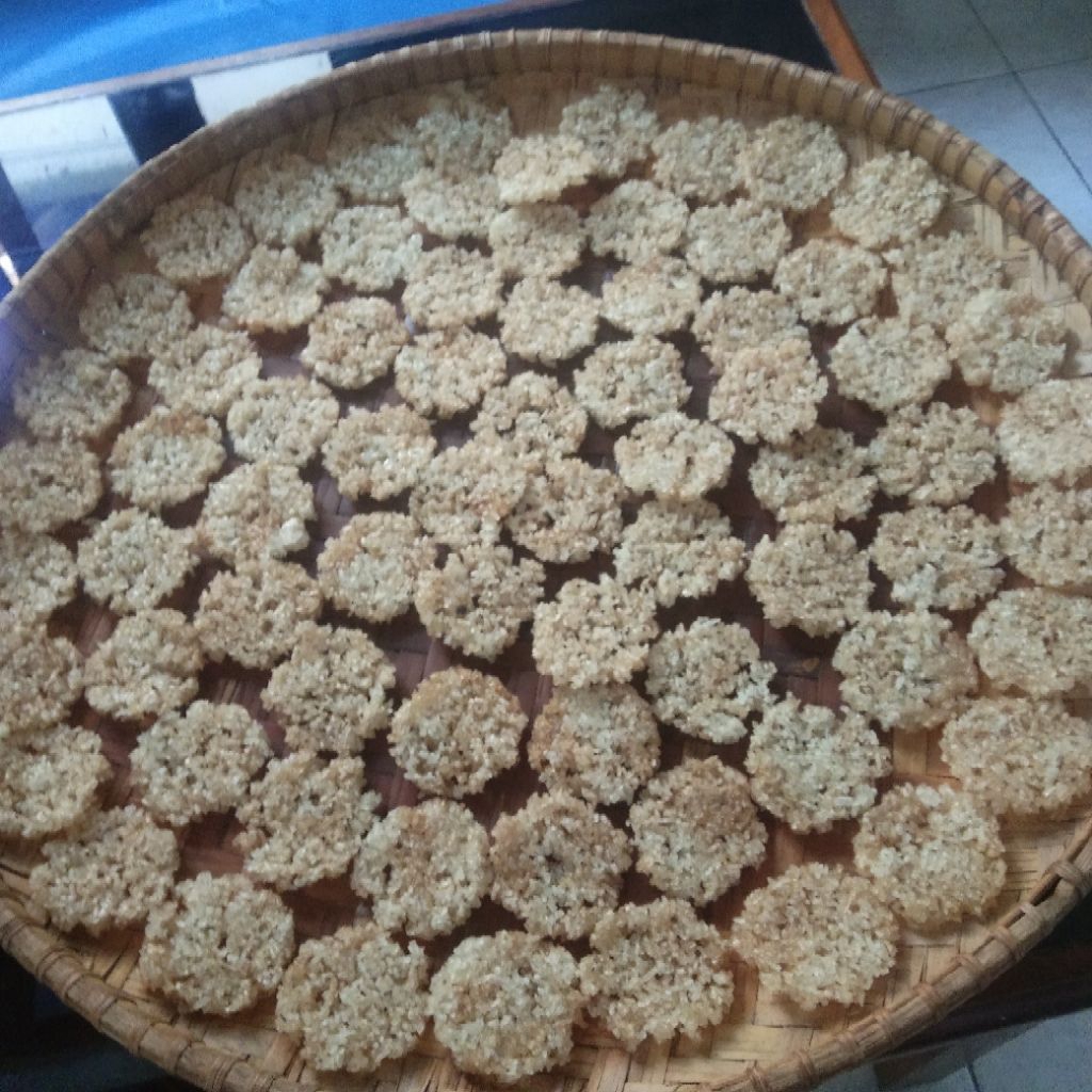 

RENGGINANG KETAN MENTAH HARGA PER HARI