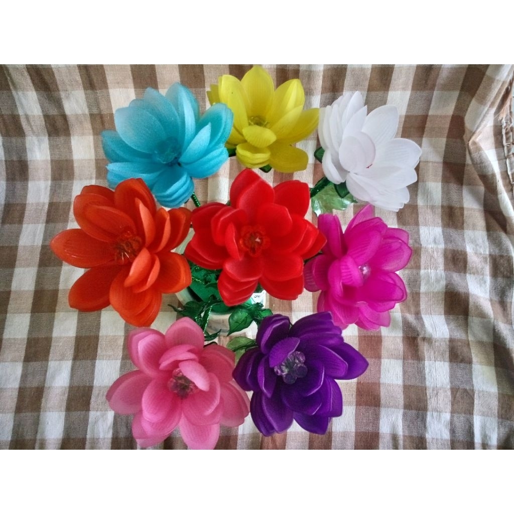 Bunga Tangkai bahan Akrilik