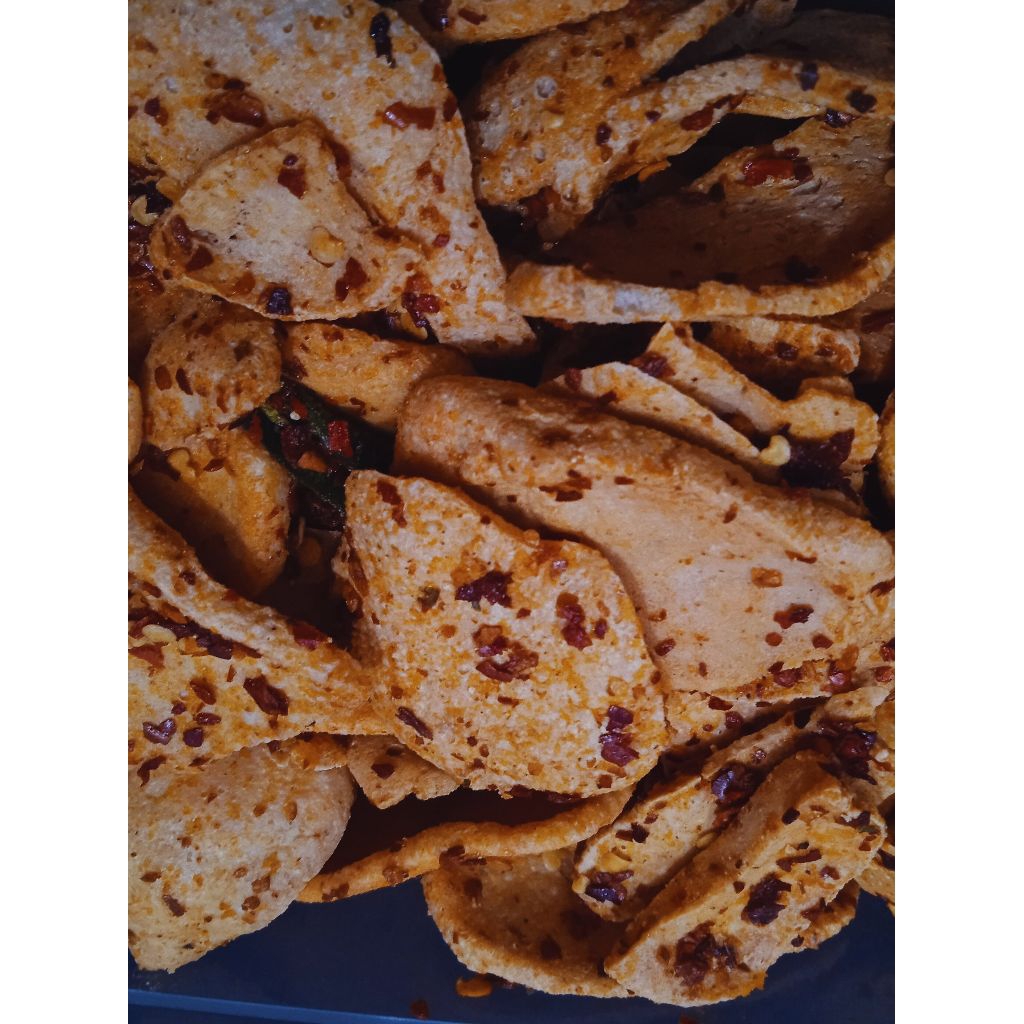 

Basreng kriuk Garing Pedas 650ml