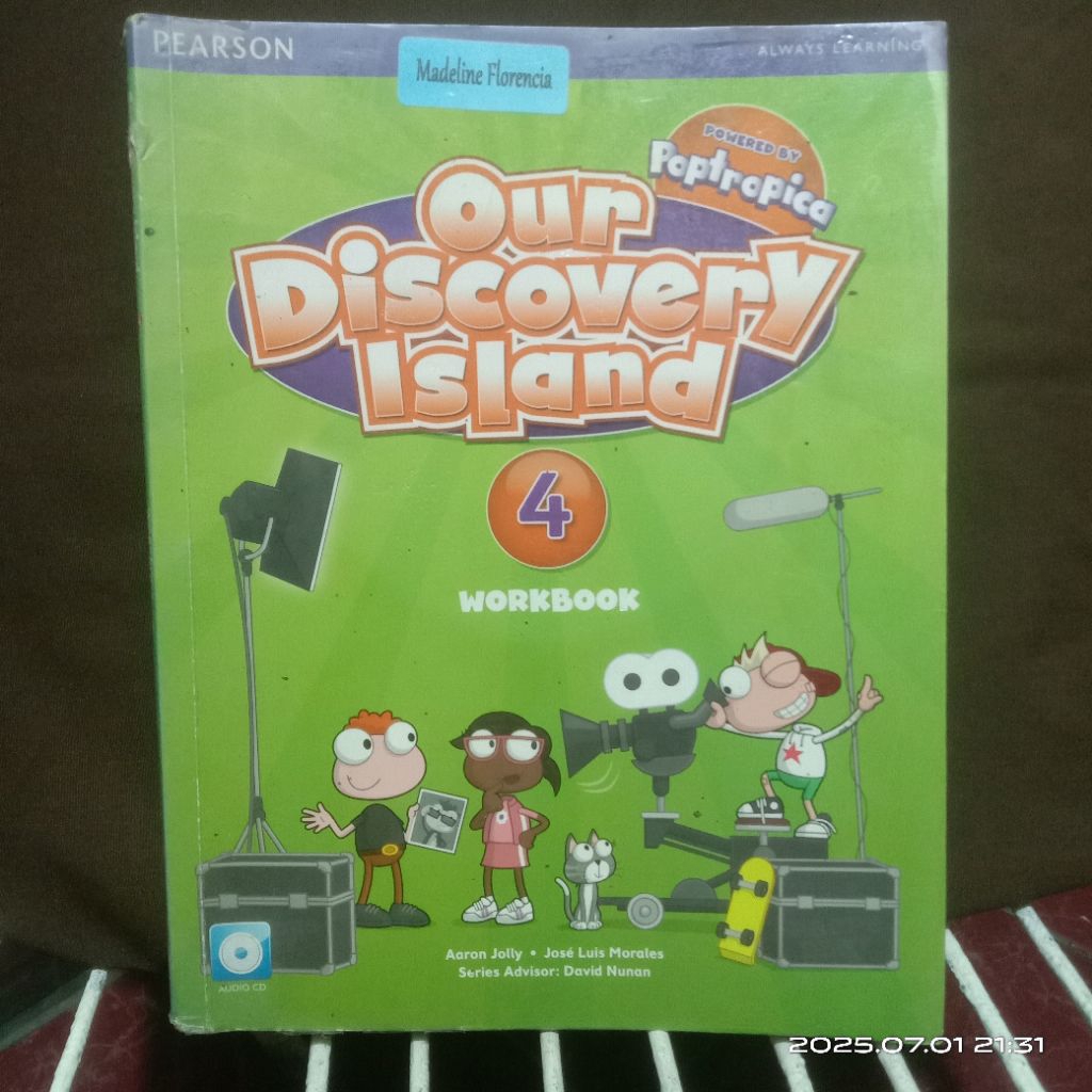 Our Discovery Island 4 Workbook.Plus CD