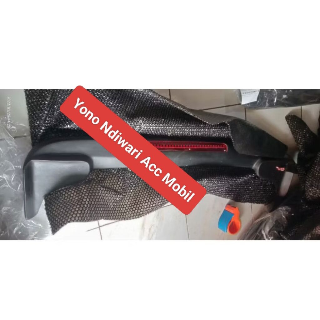 spoiler kijang grand super extra long dengan lampu