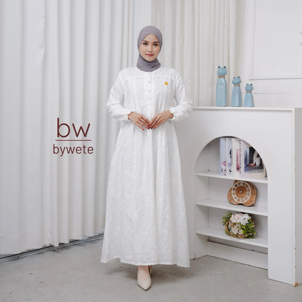 Tania Dress Gamis Katun Bordir Bolong Premium