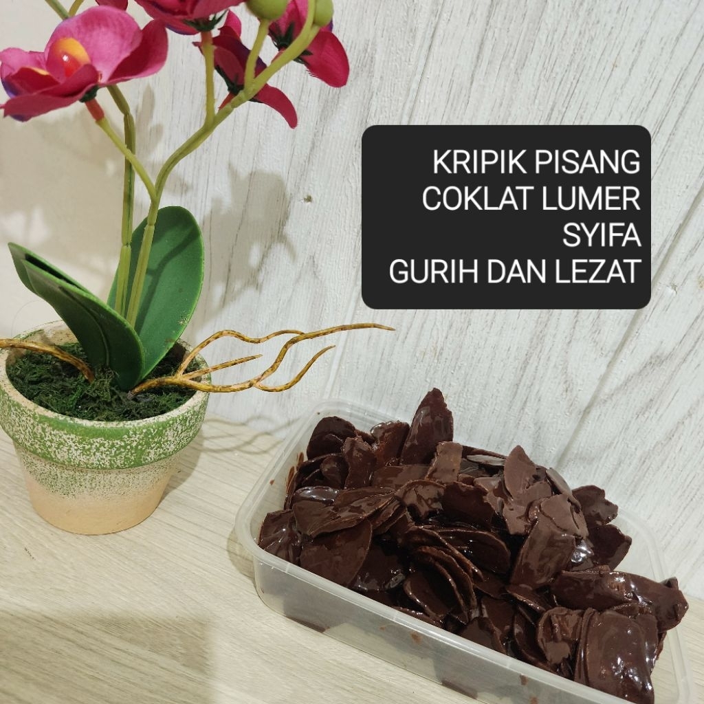 

KRIPIK PISANG RASA COKLAT LUMER SYIFA GURIH DAN LEZAT 150 GRAM(THINWAL)