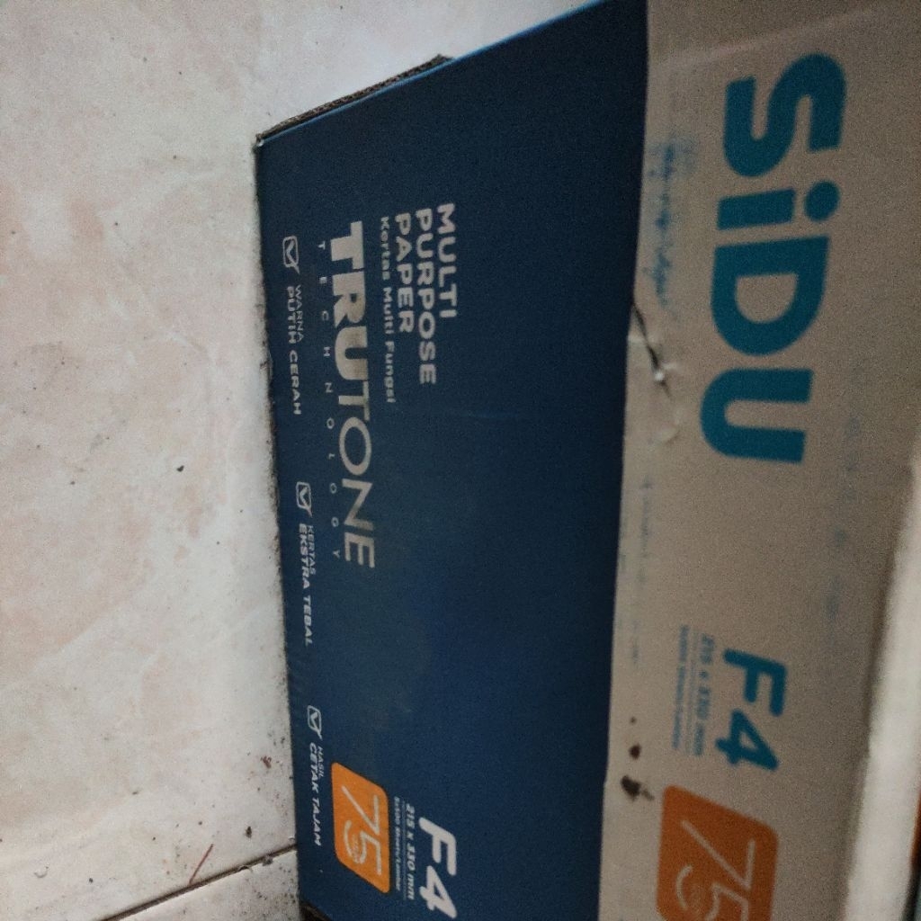 

1 rim f4 sidu 75g