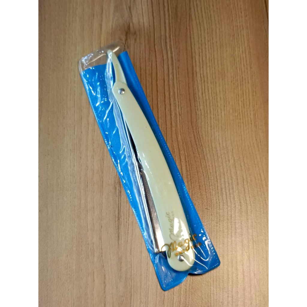Pisau Cukur Lipat/Razor Magic - Cream