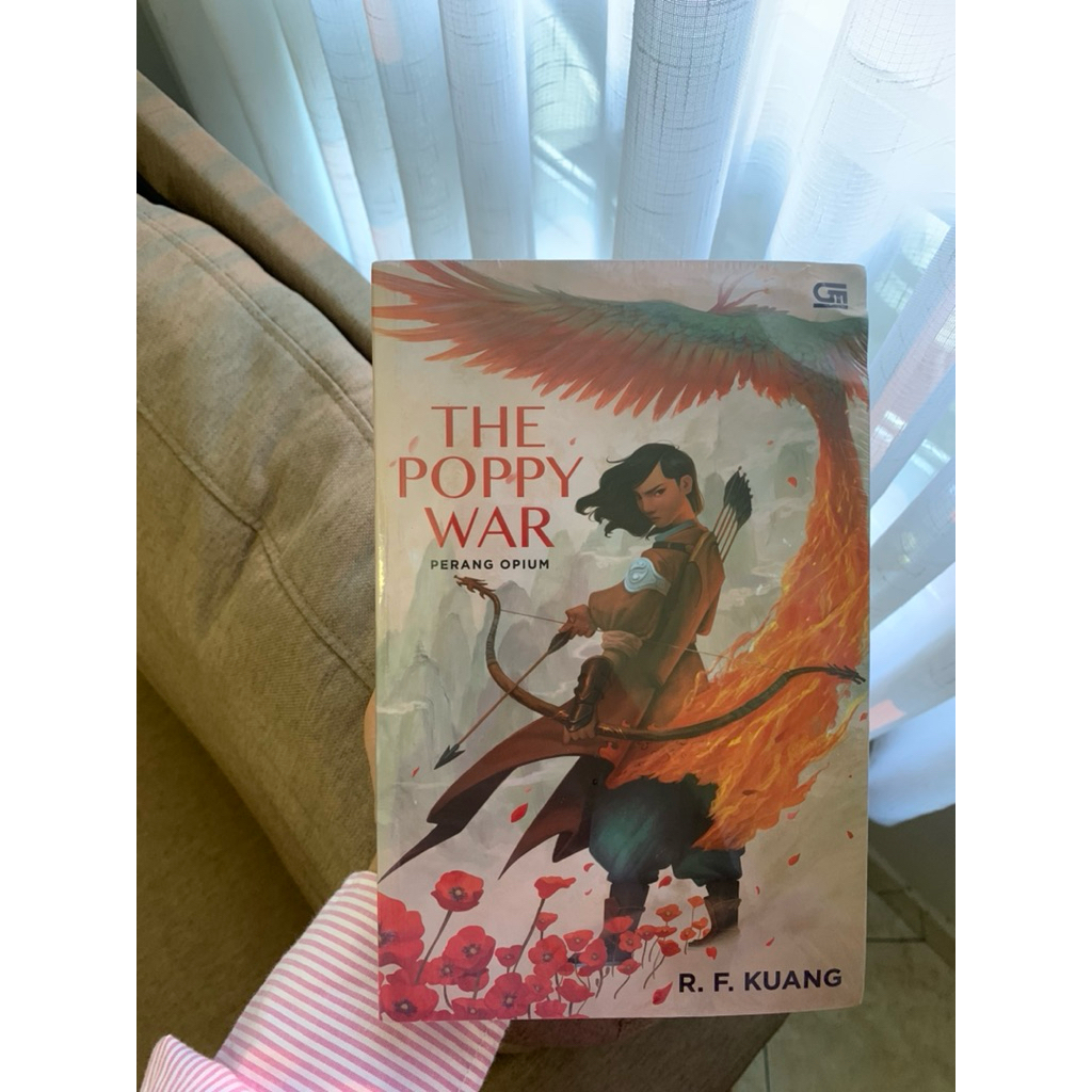 [ preloved ] the poppy war