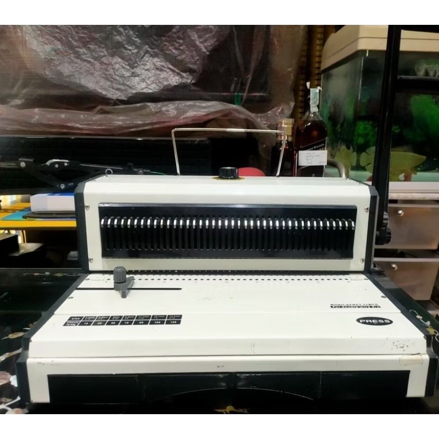 

Mesin Jilid Kawat Spiral Tamerica OPTICOMBO-341 / Gemet 31WFO