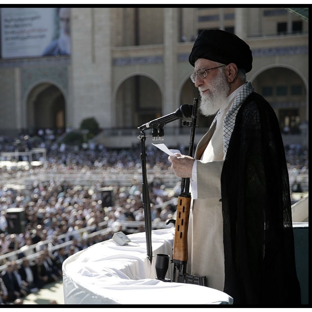 POSTER IMAM ALI KHAMENEI KHOTBAH