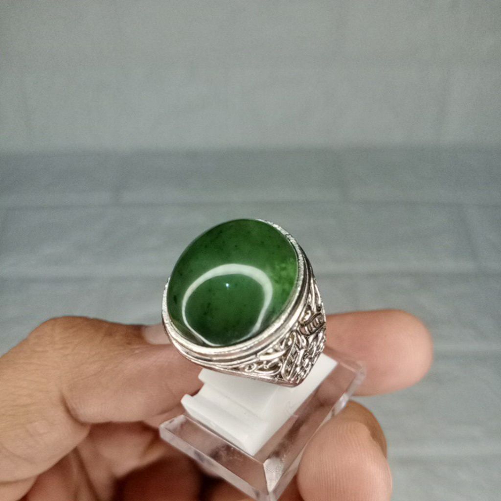 NEPHRITE JADE SUPER
