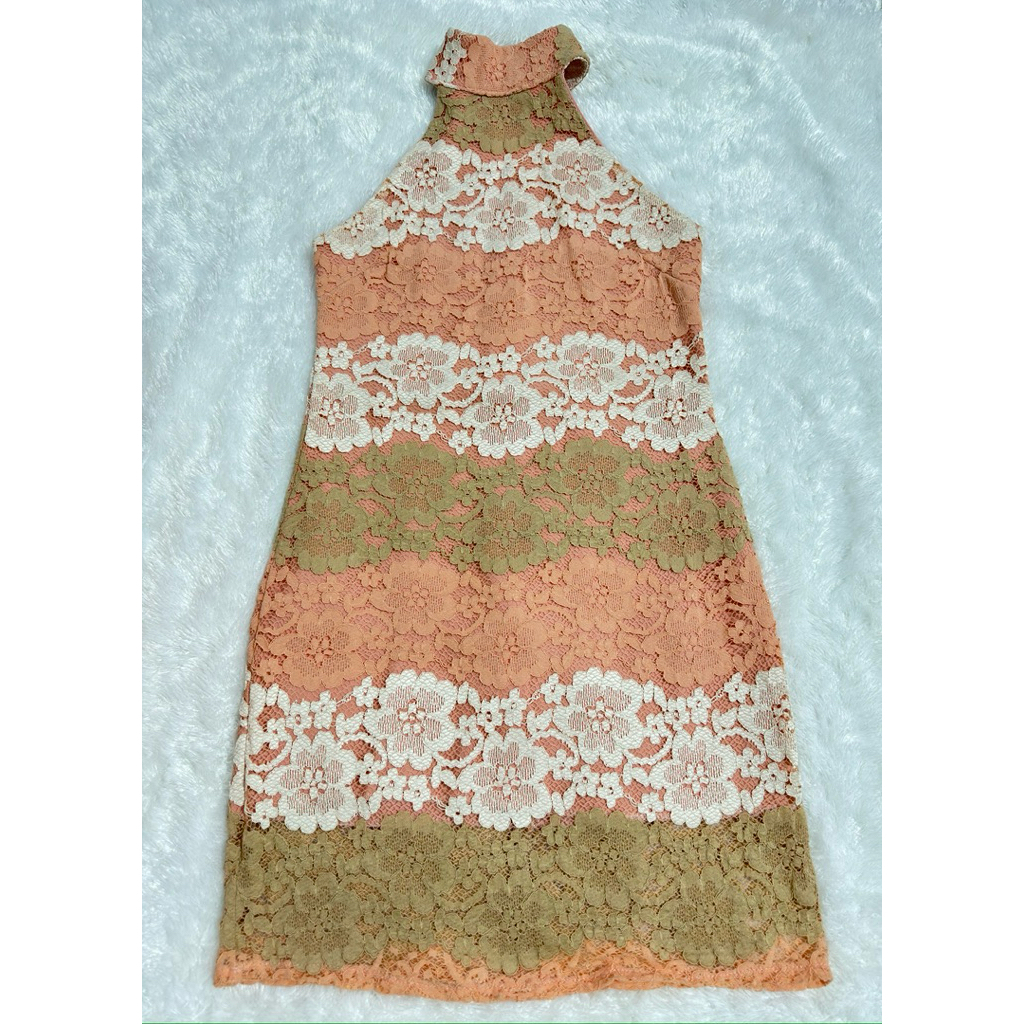 Preloved halter neck dress sweet sexy peach