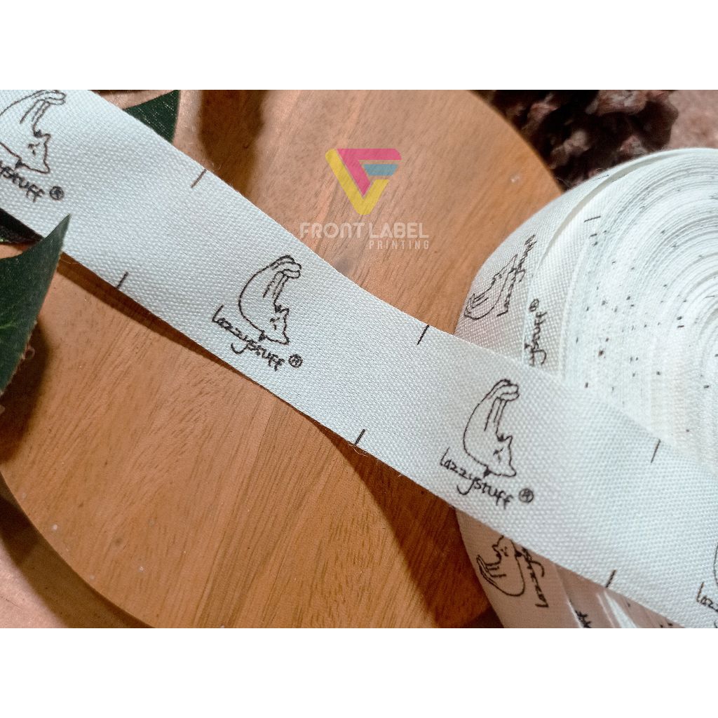 

LABEL KATUN PUTIH CUSTOM/ LABEL KATUN CUSTOM / LABEL BAJU CUSTOM / LABEL HIJAB / LABEL BAJU / LABEL NAMA / LABEL MERK